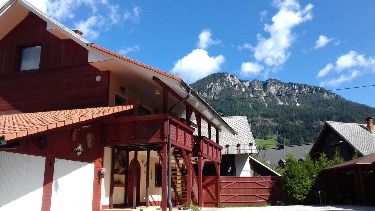 Zajcek Apartma Mojstrana Exterior foto
