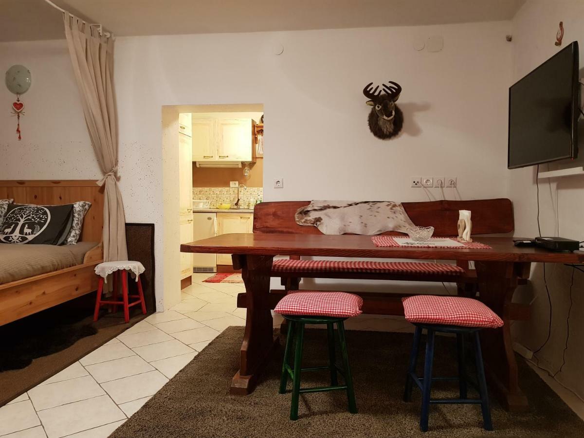 Zajcek Apartma Mojstrana Exterior foto